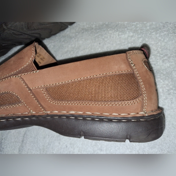 Clarks XTR Lite Mens Brown Casual Dress Shoes Size 11